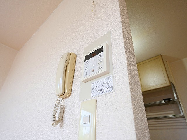サンビレッジ学園前東坂　G棟のその他|リモコン給湯