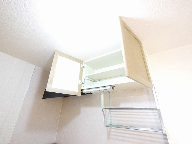 サンビレッジ学園前東坂　G棟の設備