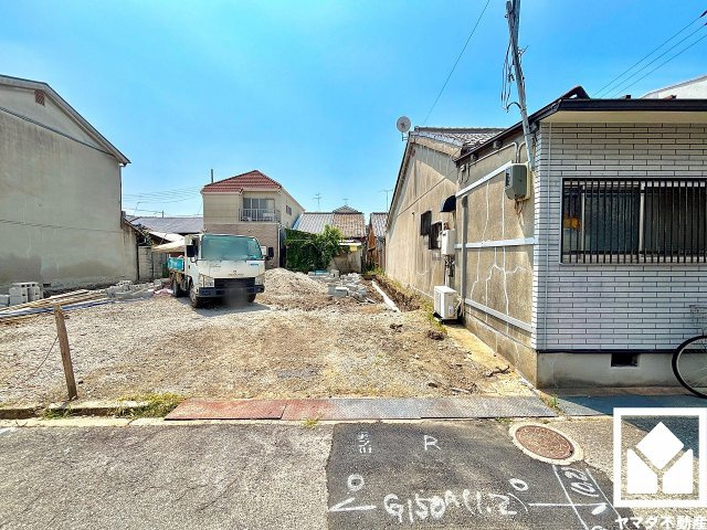 尼崎市西難波町２期の外観|広々20.7帖のLDKが魅力。家族全員がリラックスできる、ゆったりとした快適リビングで温かい団らんの時間を。