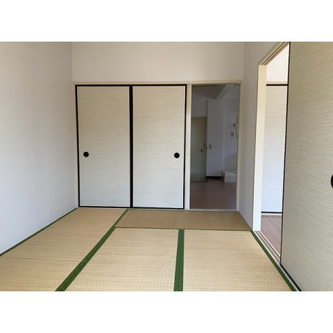 ゆったり過ごせるリビングです