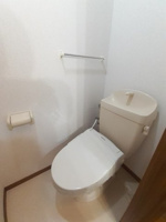 ゆったりとした空間のトイレです
