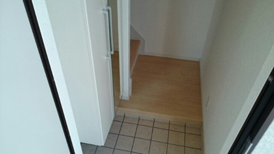 シンプルで使いやすい玄関です