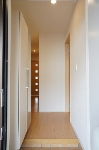 毎日通る玄関はこちらです