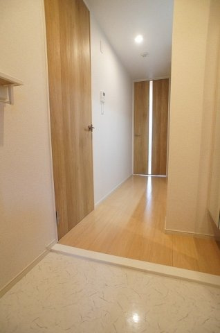 シンプルで使いやすい玄関です