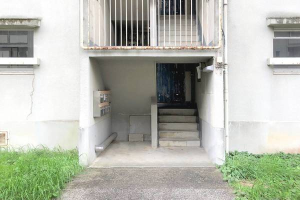 清潔なエントランスです