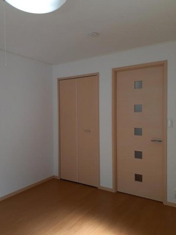 内装は落ち着いています