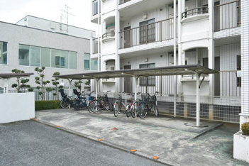 サイクルポートございます