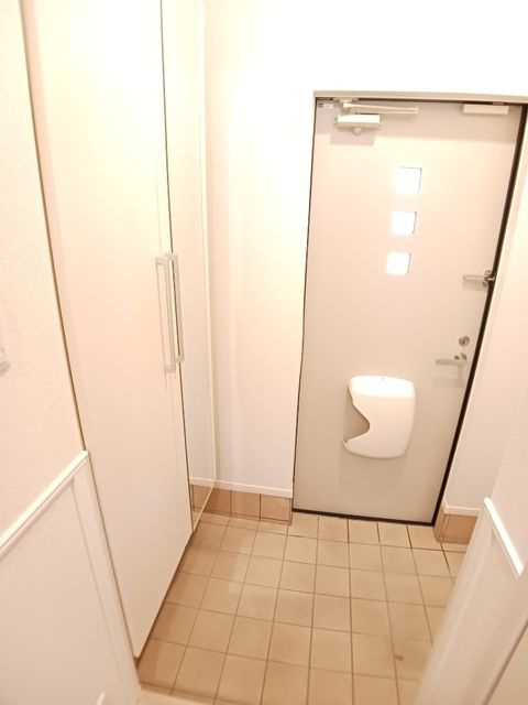 アヴニールの玄関