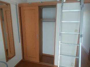 こちらの居間で趣味の時間をお楽しみください