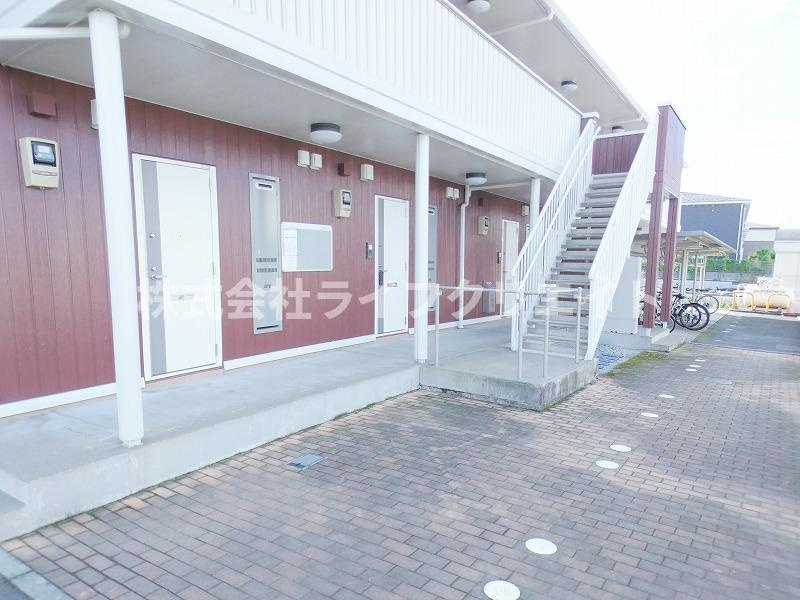 アムールヒルズのエントランス