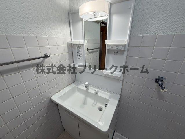 アースフォーガルの洗面所