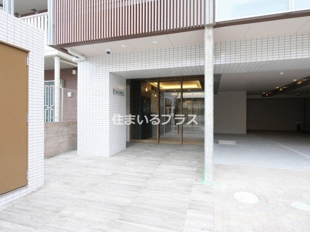 Kaunis都島のエントランス