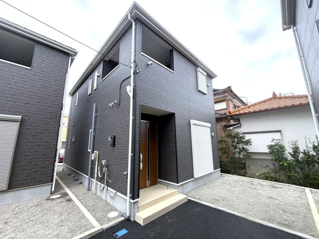 開成町延沢　新築戸建て　全3棟　残2棟の外観