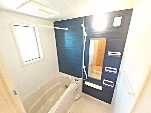 プリムラの浴室|コンパクトで使いやすいお風呂です