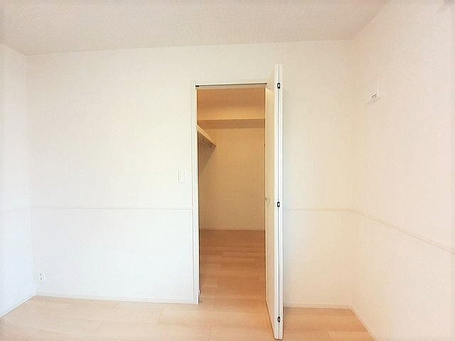 スモールウッズタウン　レイナの収納|便利な収納スペースです
