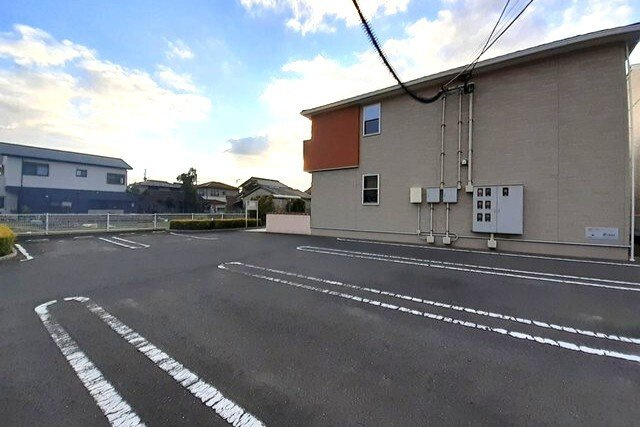 ハイフィールドの駐車場|駐車場完備です