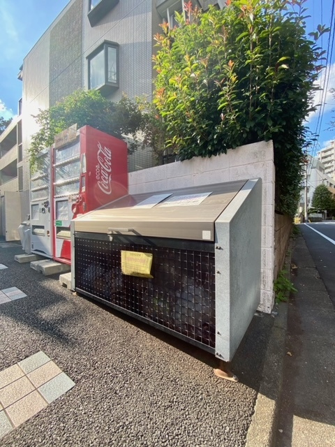 メゾン・ド・レーヴのその他共用部分|★敷地内ゴミストッカー★