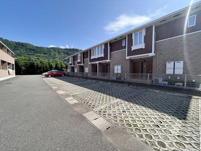マーベラスⅢの駐車場|駐車場に車を止められます