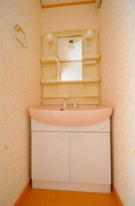 ヨーロピアンシャレ―SAKAEの独立洗面台