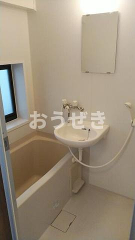 野毛山パークマンションの洗面所