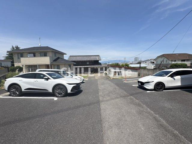 クレール・コートの駐車場|当社、チルホームのHPもご覧ください(^^)/物件情報多数♪