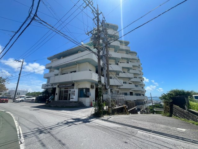 沖縄市大里2丁目中古マンションの外観|外観です