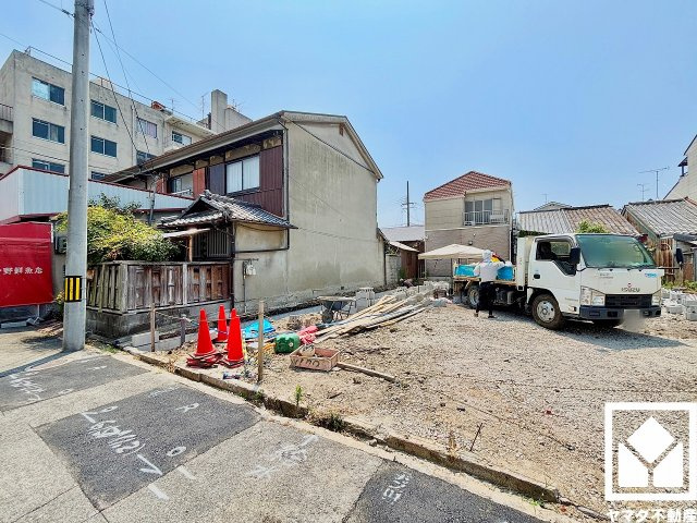 尼崎市西難波町２期の外観|阪神本線「出屋敷」駅まで徒歩17分、J東海道本線「立花」駅まで徒歩21分の立地。