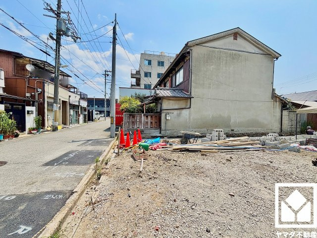 尼崎市西難波町２期の外観|2沿線利用可能で、毎日の通勤・通学だけでなく、休日のお出かけまで利便性に優れています。