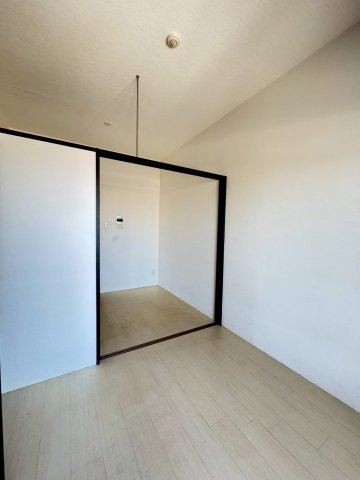 福岡市東区箱崎ふ頭３丁目の賃貸マンションの居間・リビング