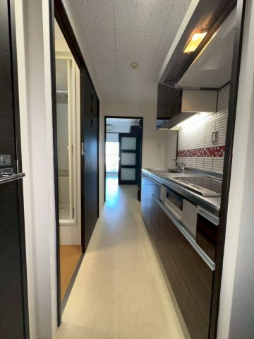 福岡市東区箱崎ふ頭３丁目の賃貸マンションのロビー