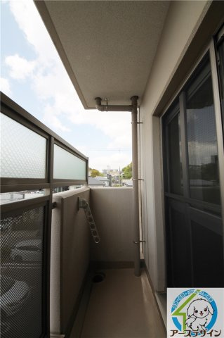 フラットワンのバルコニー|※類似部屋