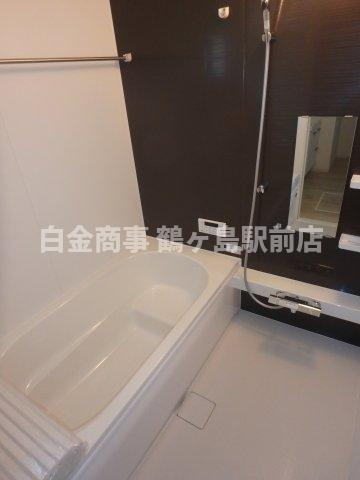 川越市広谷新町新築戸建　の浴室