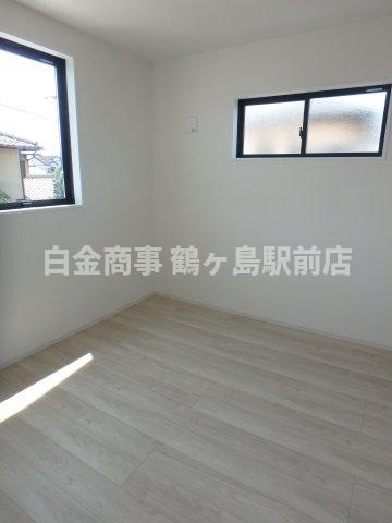 川越市広谷新町新築戸建　の洋室