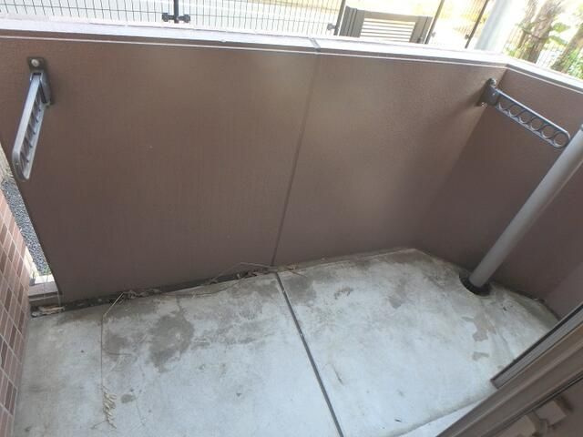 町田市小山町の賃貸マンションのバルコニー