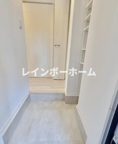 CARO志木の玄関