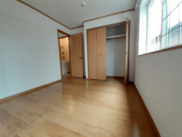 ミルト　田中元の内装