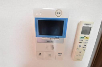 【セキュリティ】 | メゾンキコー難波南 | モニター付きインターフォンです。