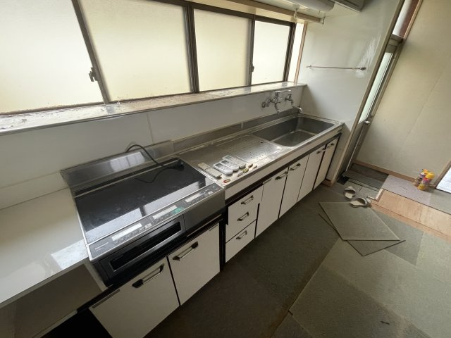 三春町上舞木　中古戸建のキッチン