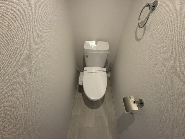 セレニテ江坂エクラのトイレ