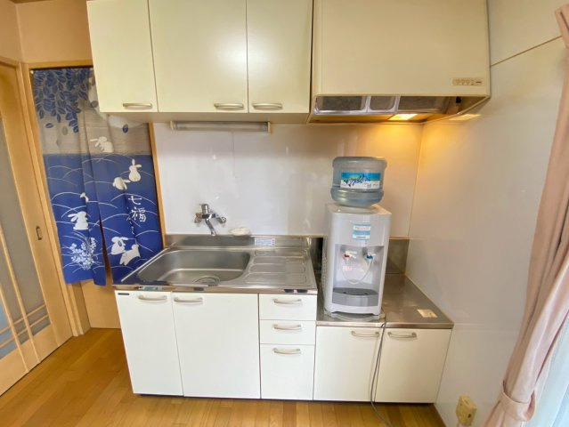 中古店舗のキッチン