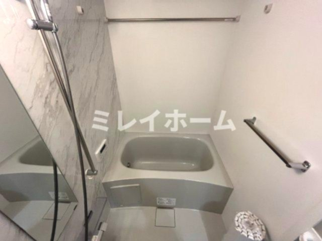 メゾンアルグの浴室