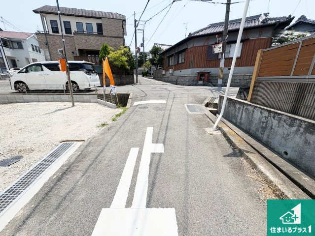 堺市中区深阪　第1期　新築一戸建ての前面道路含む現地写真|周辺は落ち着いた街並みの住宅地！子育てがしやすい住環境です！まだ未完成ですが、現地でしかわからない事もございます。是非一度ご覧ください。