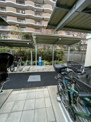 ルピアグランデみずほ台の駐車場