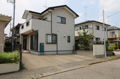 【外観】 | 筑西市幸町4LDK中古住宅 | 建物外観を気になさる方へ、見た目の良い物件です　※加工で車を削除しています