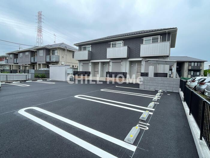 プリーモの駐車場|当社、チルホームのHPもご覧ください(^^)/物件情報多数♪