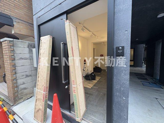 【エントランス】 | Ａｘｉａ山王 | 建物の内部です