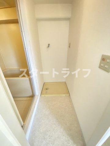 大阪市淀川区木川東３丁目の賃貸マンションの洗面所