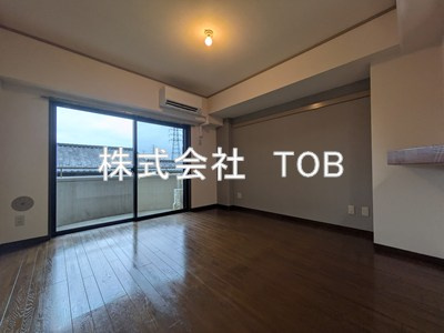 【居間・リビング】 | カーザ・エッチェルサ世田谷（増築部分） | LD10.4帖