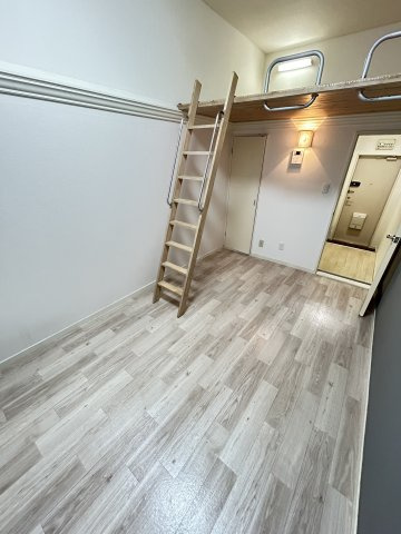 レジデンスKAISEIの居間・リビング