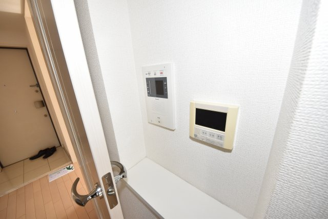 エステムプラザ難波ＷＥＳＴリバークロス